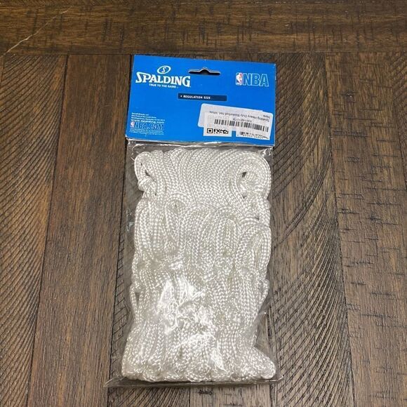 Spalding Heavy Duty White Basketball Net Regulation Size - Picture 2 of 2